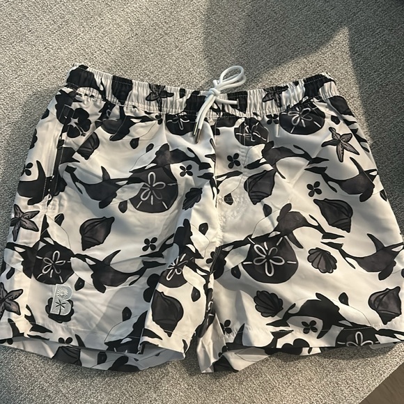 Blackbough Orca Suit with Matching Boyfriend Suit - Picture 4 of 4